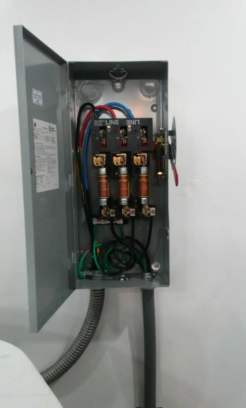 Three-phase disconnect switch installed for Electrical Wiring & Rewiring in Mussey
